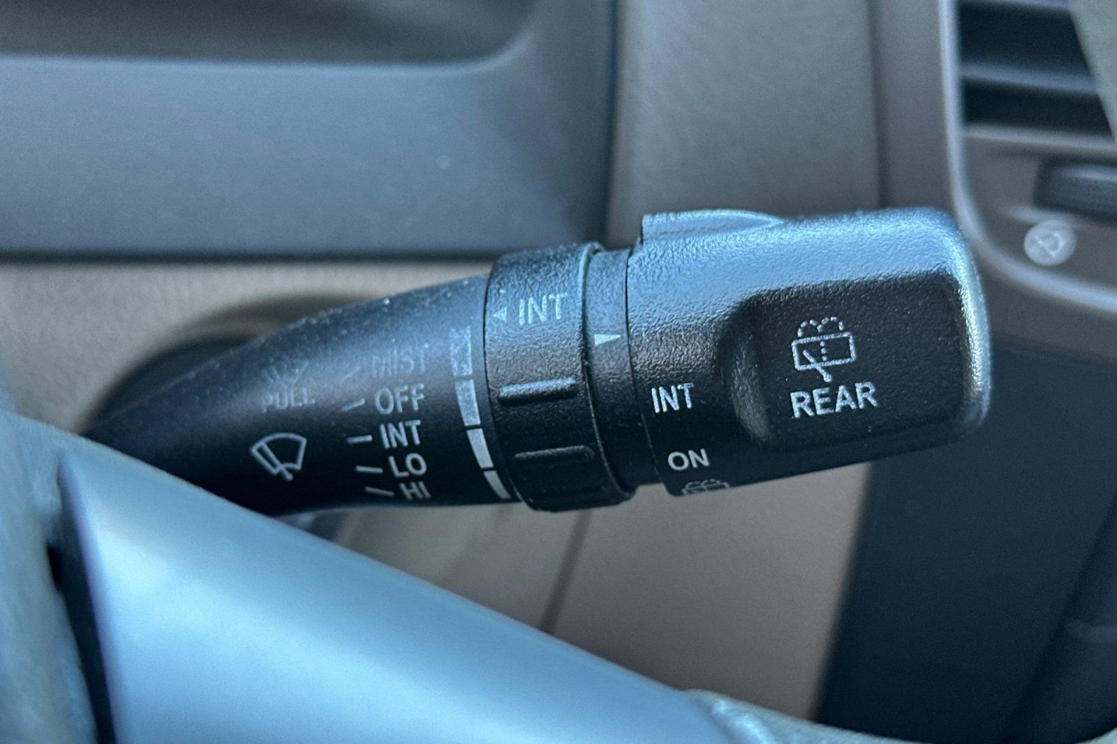 Used 2007 Kia Sorento LX image 31