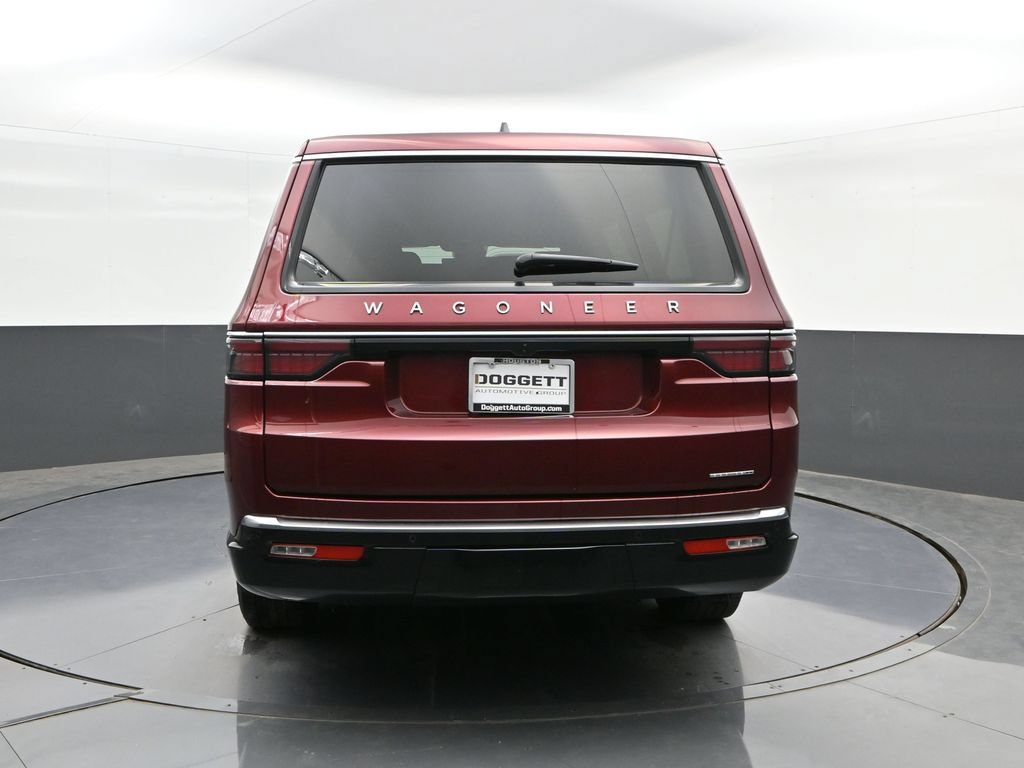 Used 2024 Jeep Wagoneer L Series II w/ Flexible Seating Group RWD image 8
