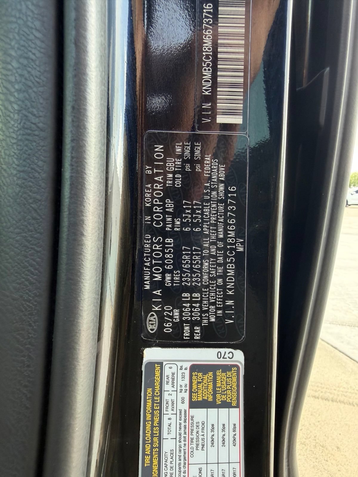 Used 2021 Kia Sedona LX FWD image 39