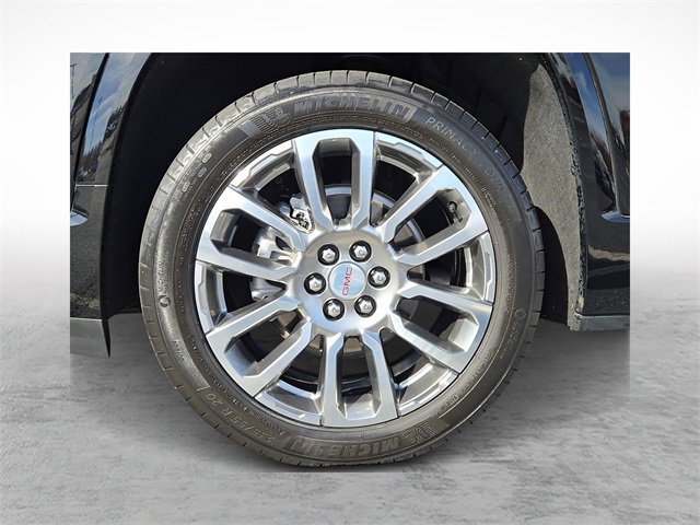 Used 2023 GMC Acadia Denali w/ Denali Ultimate Package image 8