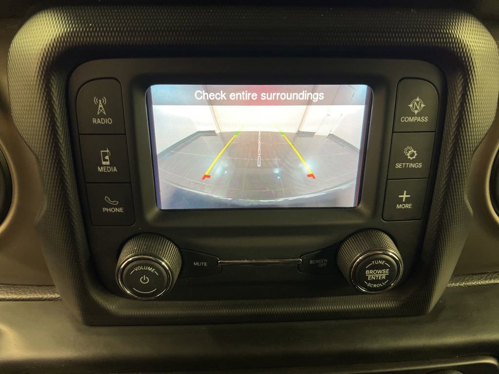 Used 2020 Jeep Wrangler Unlimited Sport AWD/4WD image 15