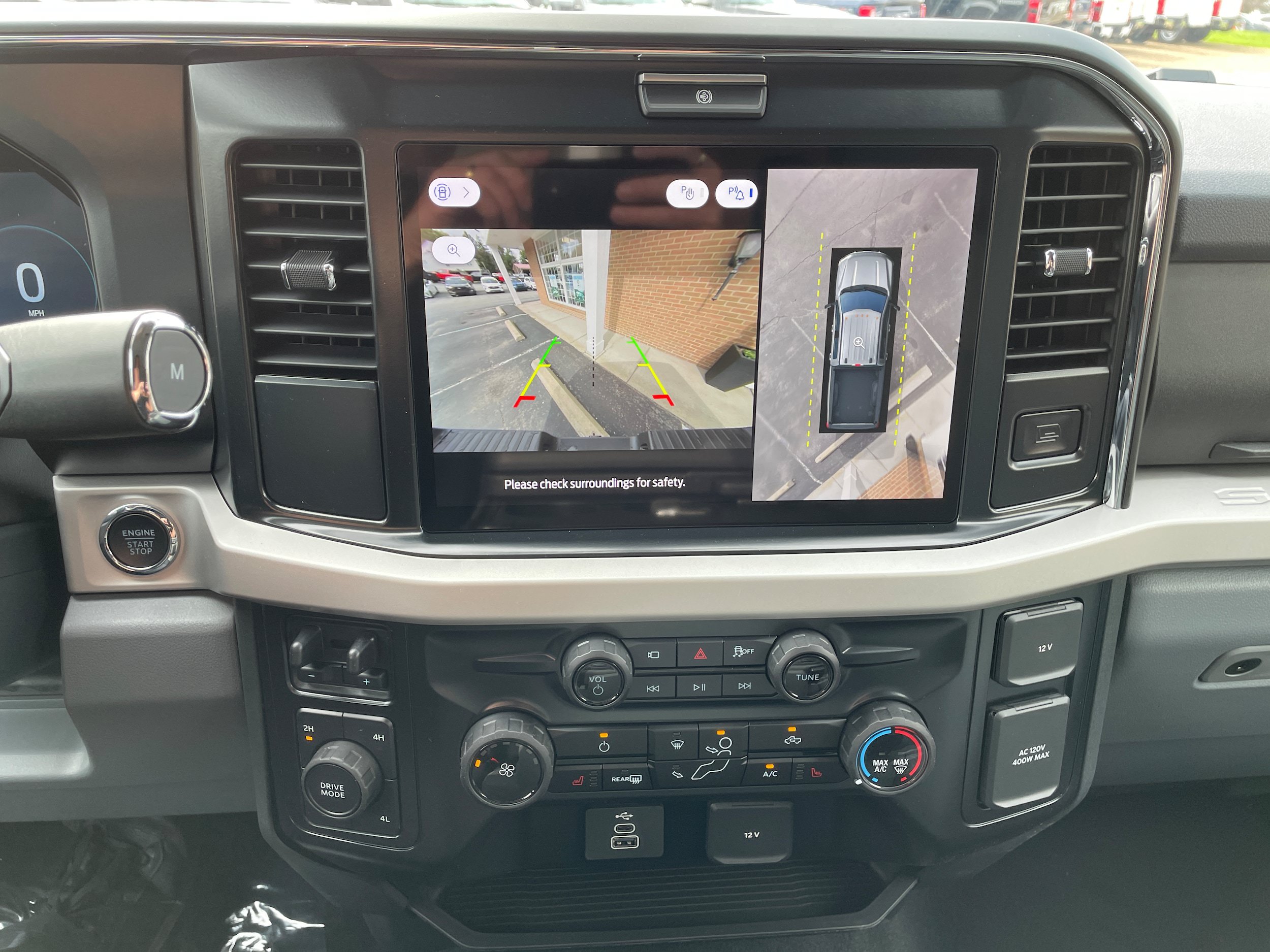 New 2027 Ford F250 XLT w/ XLT Premium Package AWD/4WD image 29