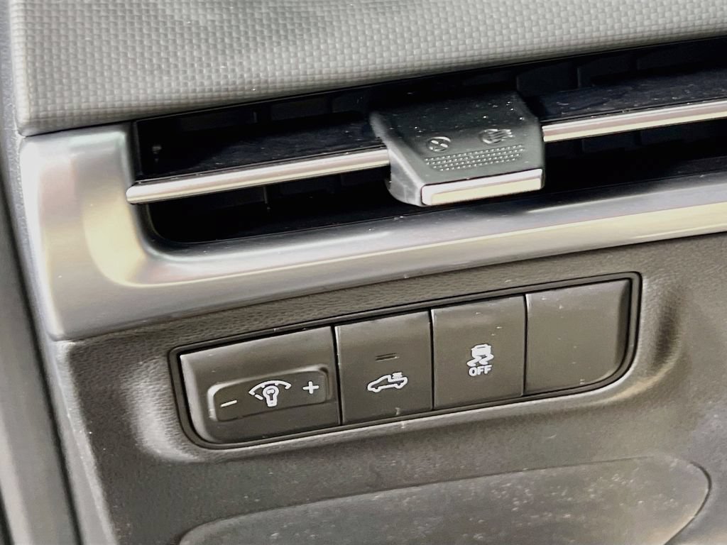 Certified 2025 Hyundai Santa Cruz SEL AWD/4WD image 9