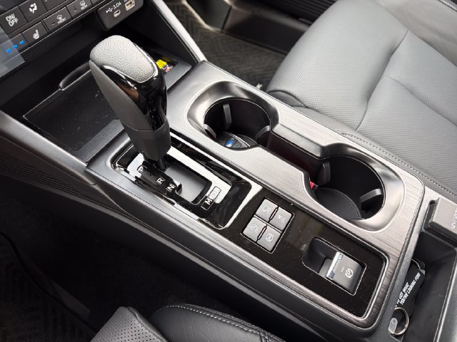 New 2026 Subaru Outback Touring XT AWD/4WD image 15