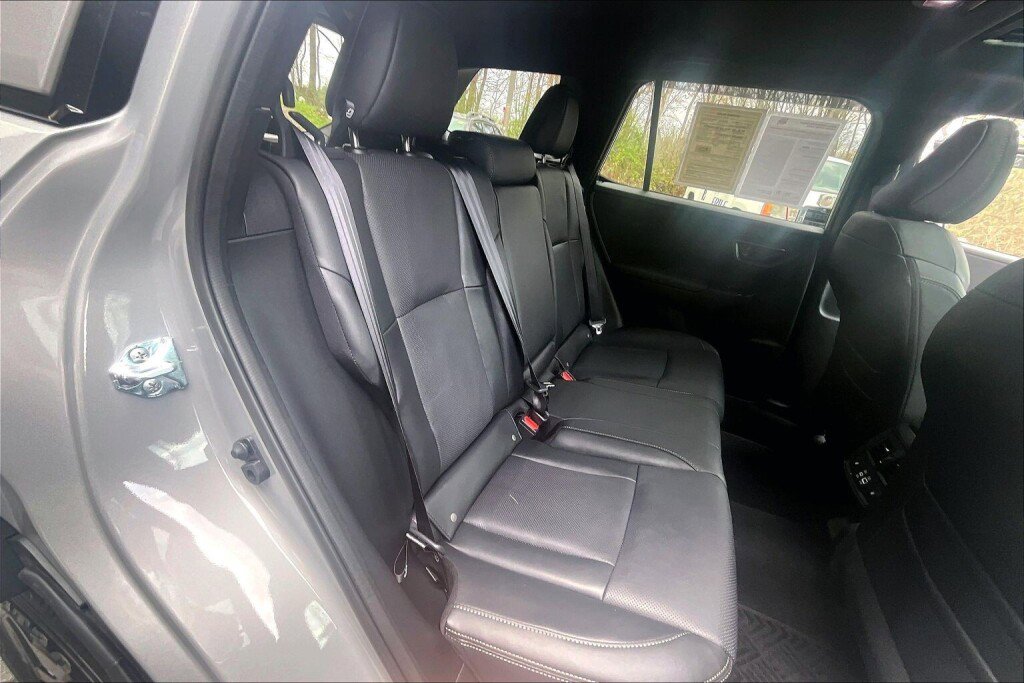 Certified 2026 Subaru Outback Limited AWD/4WD image 16