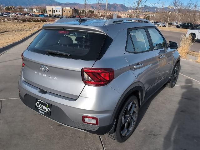 Used 2023 Hyundai Venue SEL w/ Cargo Package image 7
