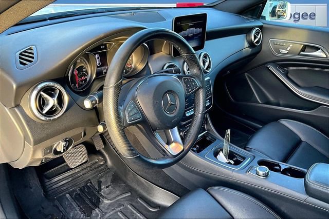 Used 2019 Mercedes-Benz CLA 250 image 14