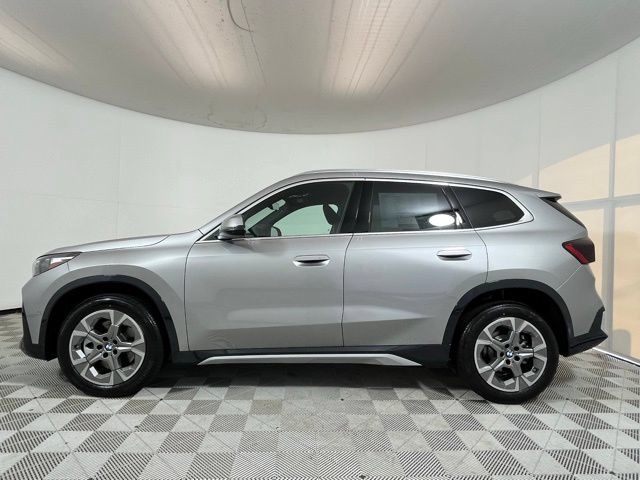 Used 2026 BMW X1 xDrive28i w/ Technology Package AWD/4WD image 4