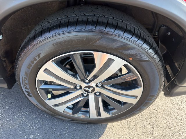 Used 2024 Mitsubishi Outlander Sport ES AWD/4WD image 26