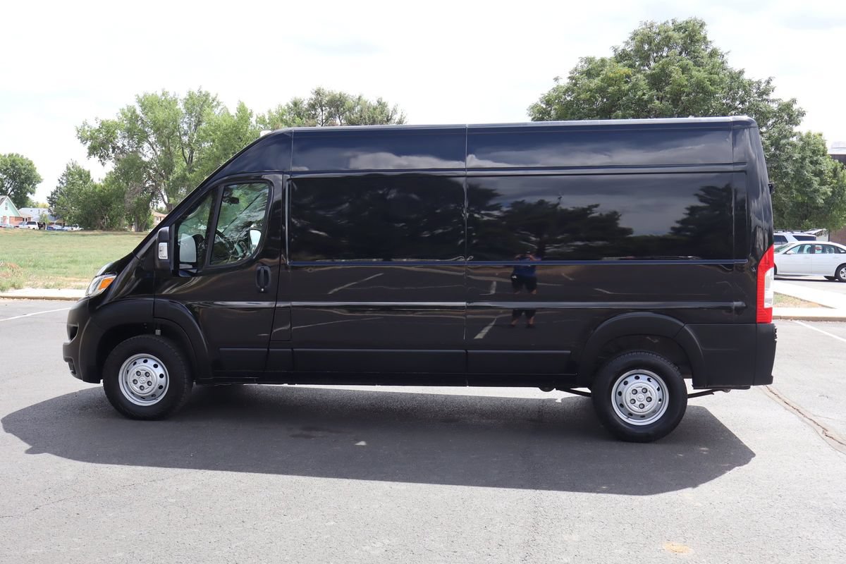 Used 2023 RAM ProMaster 2500 FWD image 9