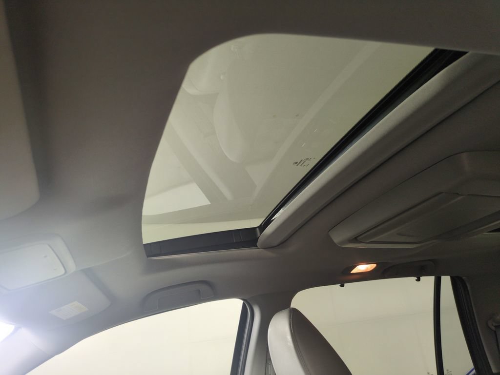 Used 2019 Honda Pilot Elite image 21