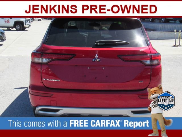 Used 2023 Mitsubishi Outlander SE image 4