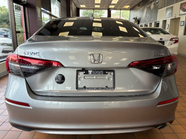 Used 2023 Honda Civic Sport image 6