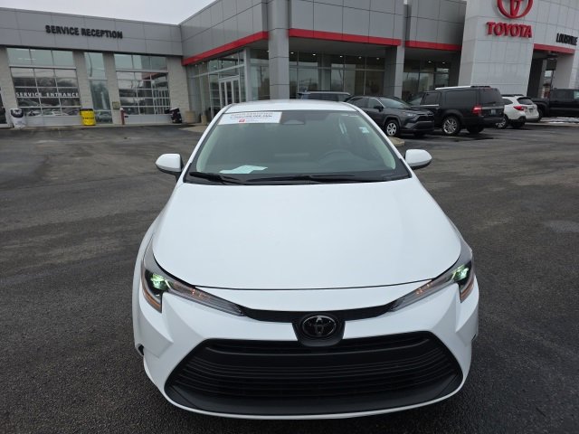 Certified 2024 Toyota Corolla LE image 2