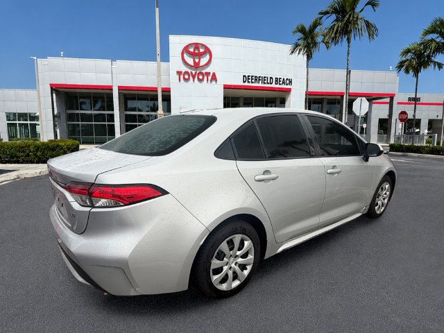 Used 2021 Toyota Corolla LE FWD image 12