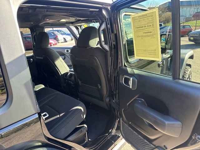 Used 2025 Jeep Wrangler Unlimited Rubicon 4xe w/ Safety Group image 37