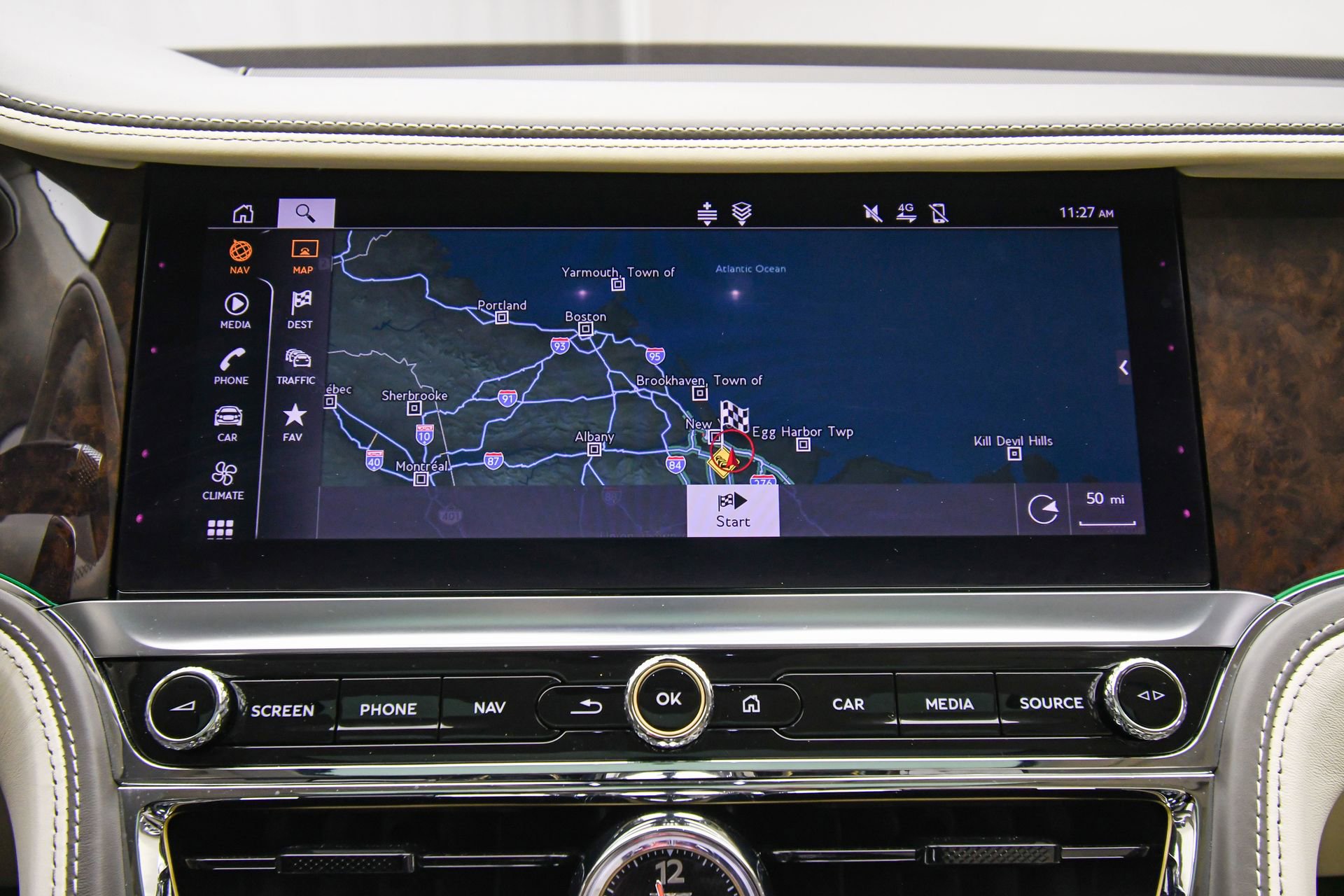 Used 2022 Bentley Flying Spur V8 image 41