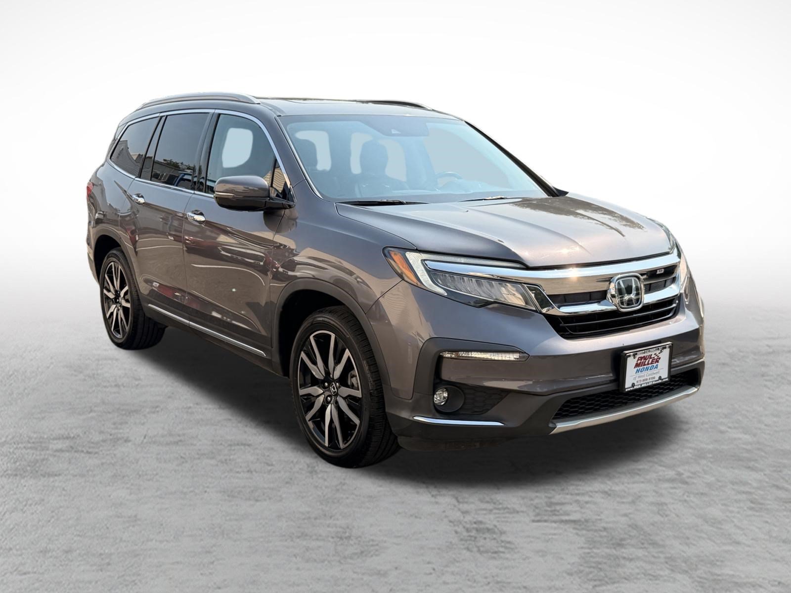 Used 2021 Honda Pilot Touring image 3