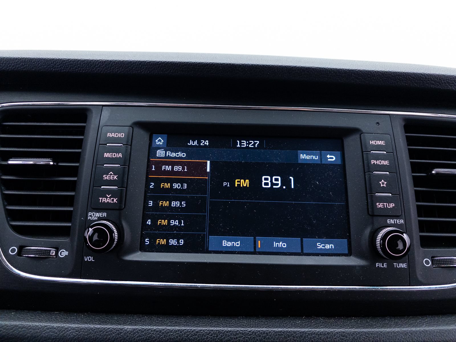 Used 2019 Kia Sedona LX FWD image 21