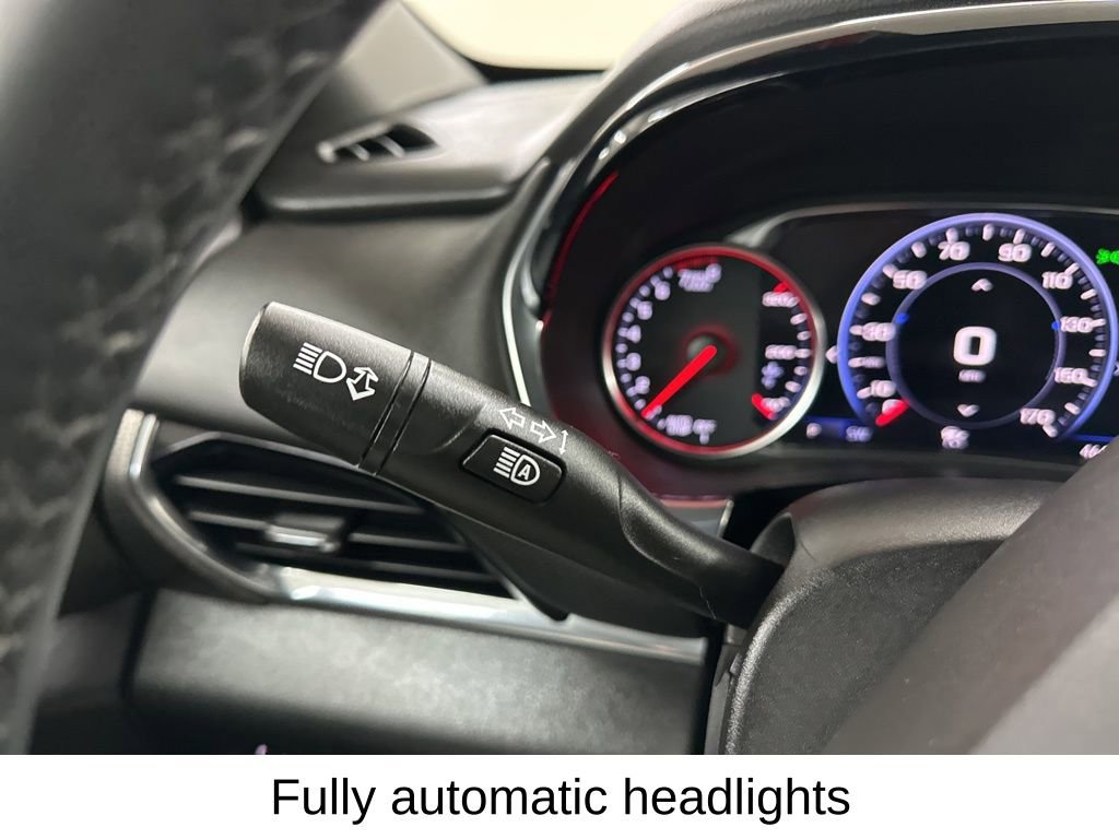 Certified 2023 Chevrolet Traverse Premier w/ Redline Edition image 38