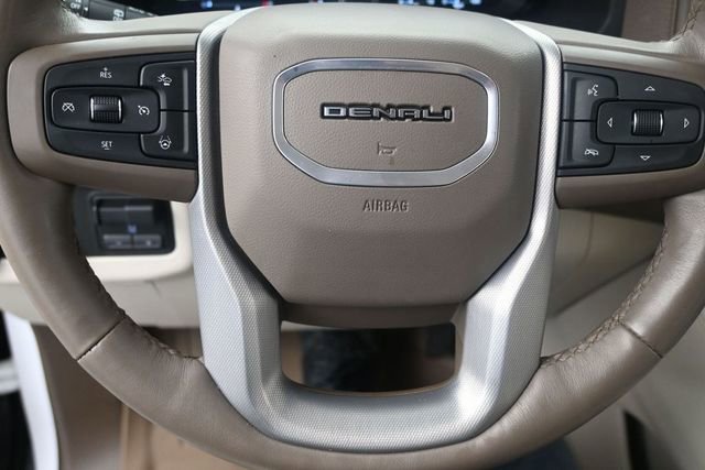 Used 2024 GMC Yukon XL Denali w/ Advanced Technology Package AWD/4WD image 10