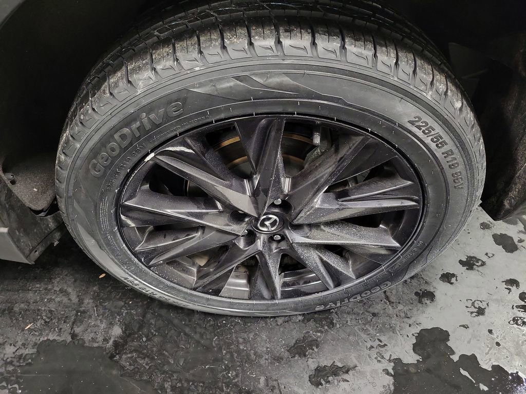 Used 2023 MAZDA CX-5 Carbon Edition image 10