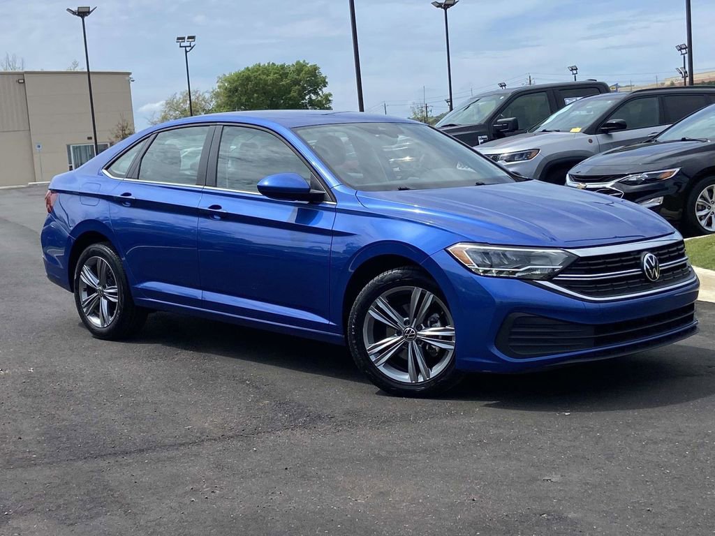 Used 2024 Volkswagen Jetta SE