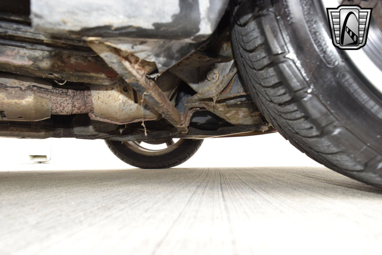 Used 1998 Ford Mustang Cobra image 18