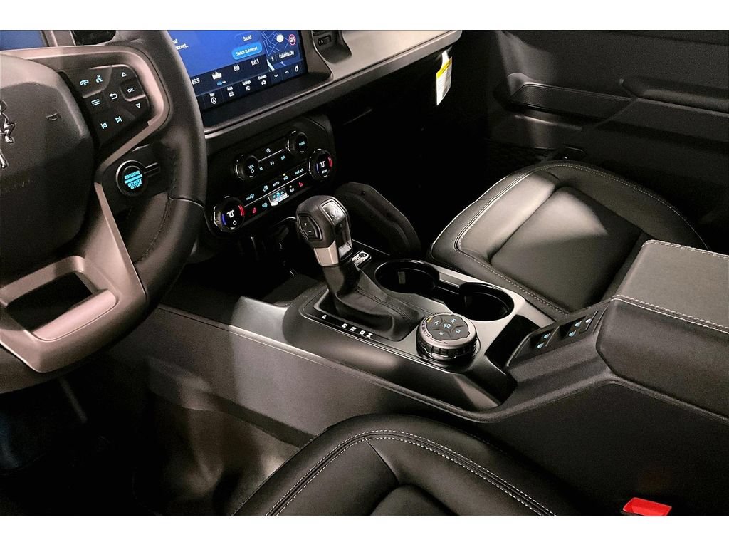 New 2026 Ford Bronco Big Bend w/ Black Diamond Package AWD/4WD image 11
