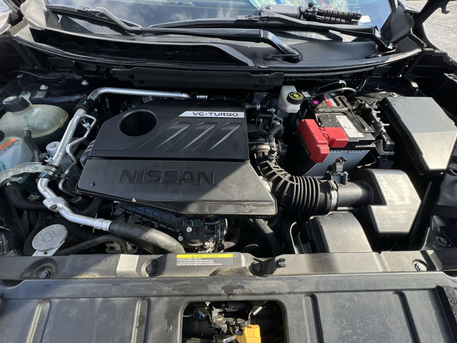 Used 2022 Nissan Rogue SV image 26