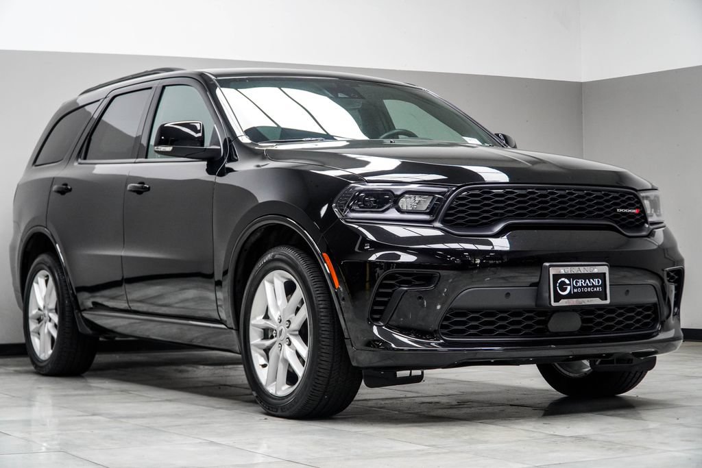 Used 2025 Dodge Durango GT AWD/4WD image 5