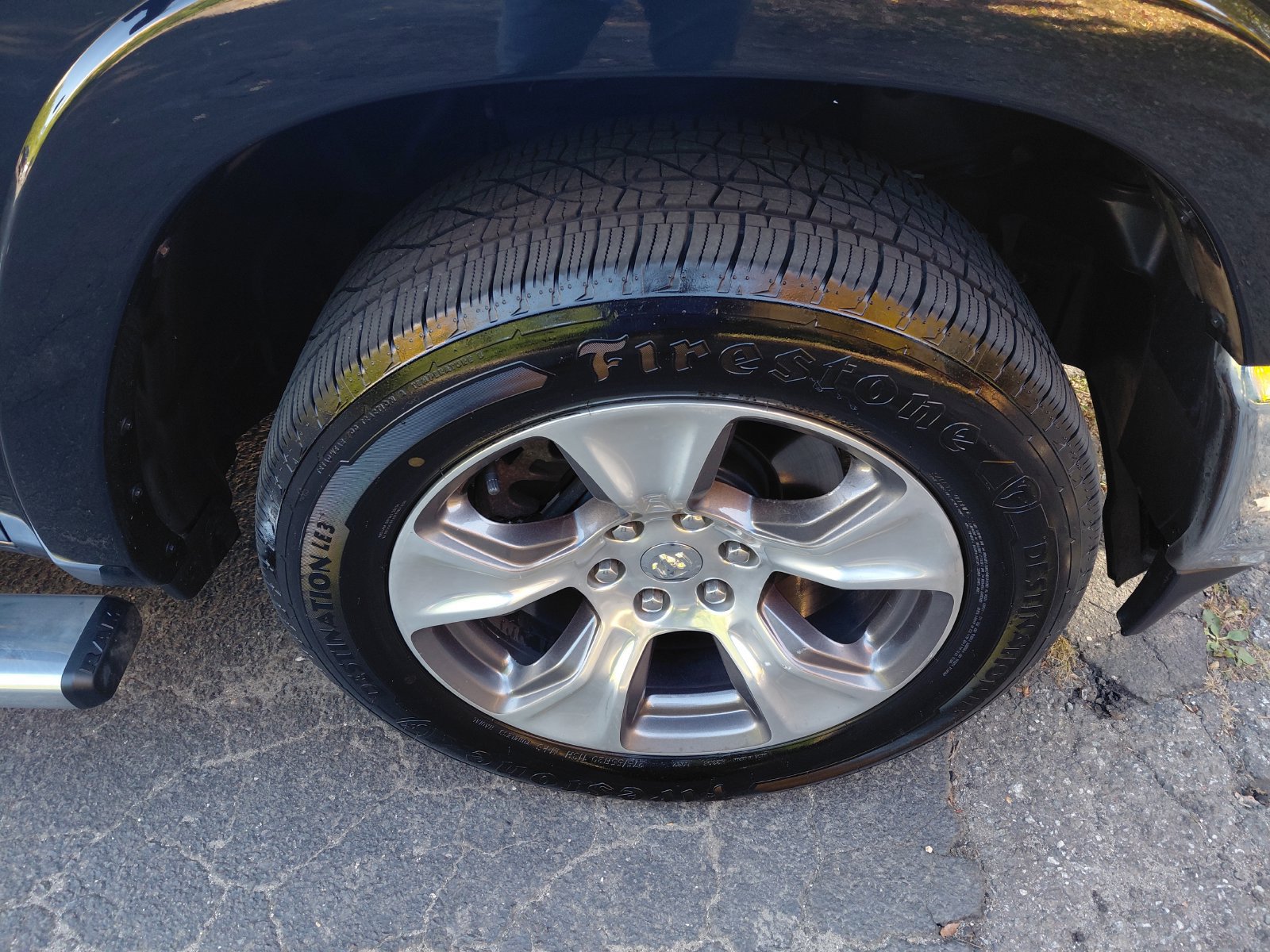 Used 2021 RAM 1500 Laramie AWD/4WD image 26