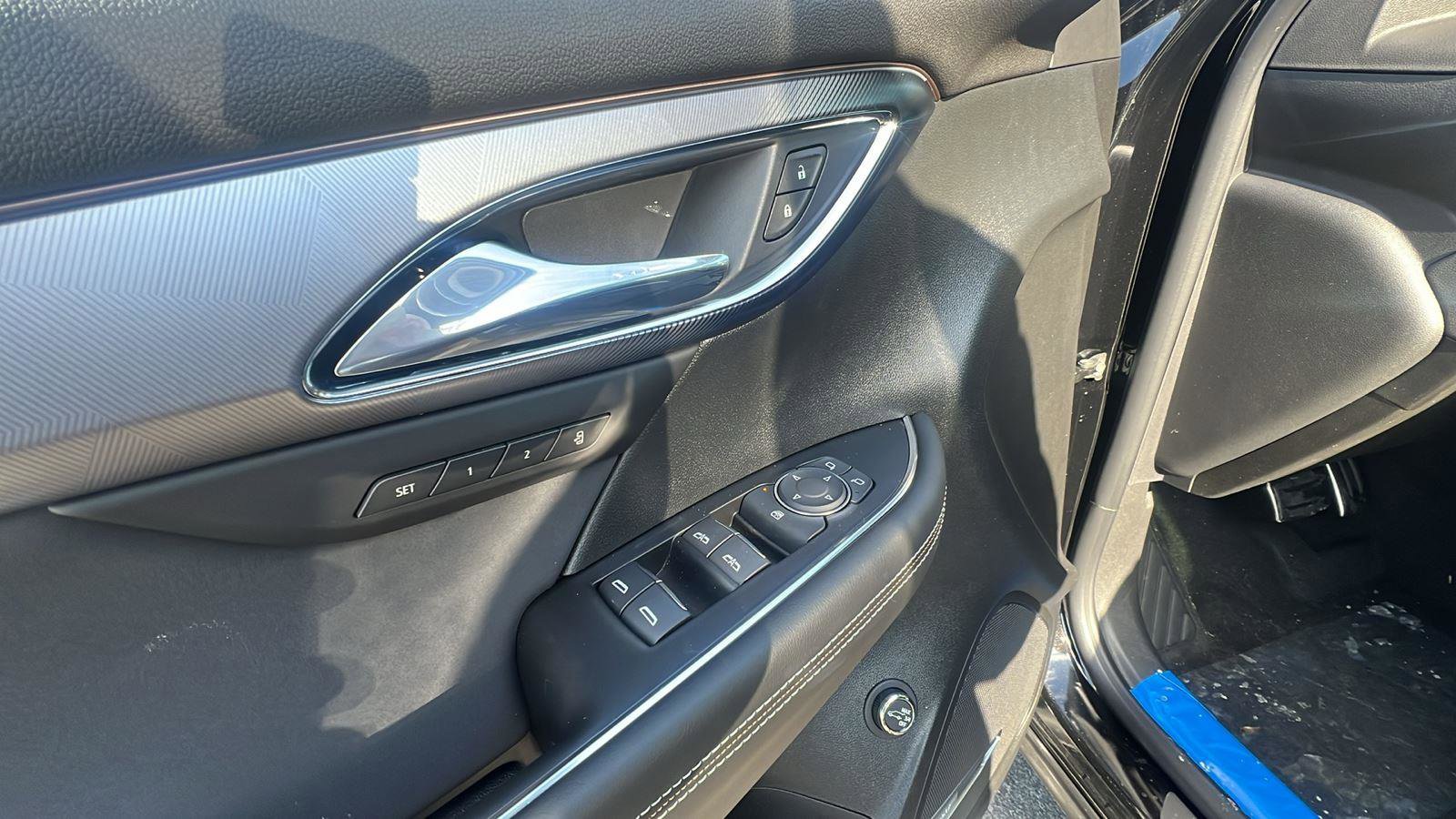 New 2026 Buick Envision Sport Touring image 9