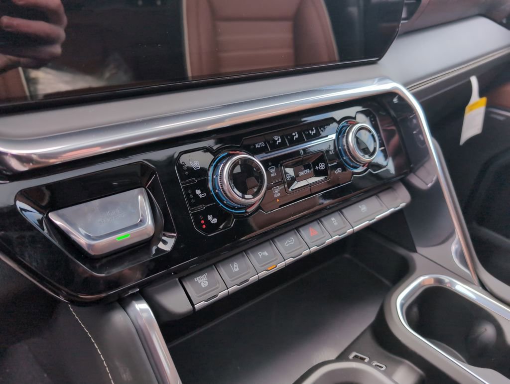 New 2026 GMC Sierra 3500 Denali Ultimate image 22