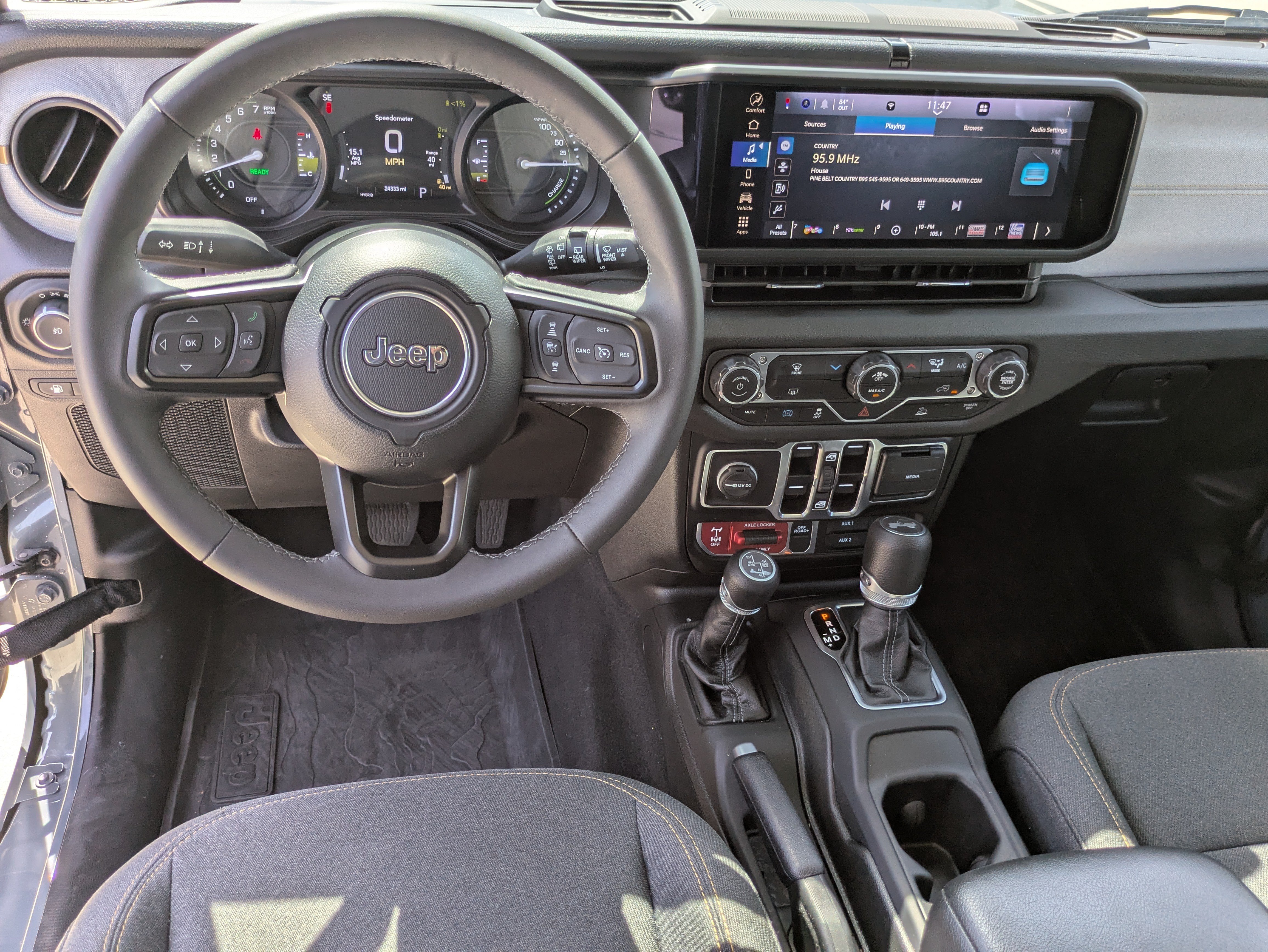 Used 2025 Jeep Wrangler Unlimited Sport S 4xe AWD/4WD image 8