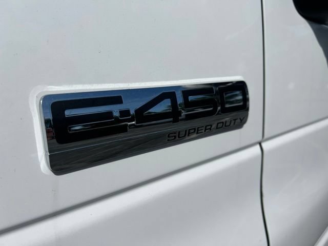 New 2027 Ford E-450 and Econoline 450 Super Duty w/ Power Equipment Group RWD image 8
