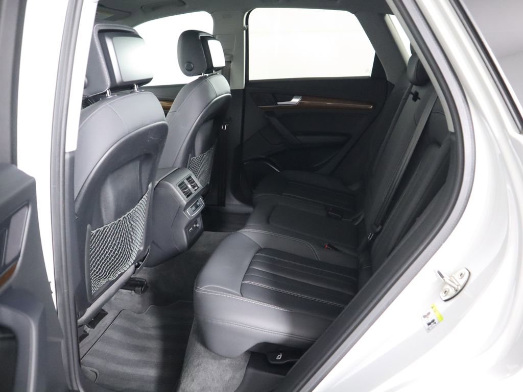 Used 2021 Audi Q5 e Premium image 21