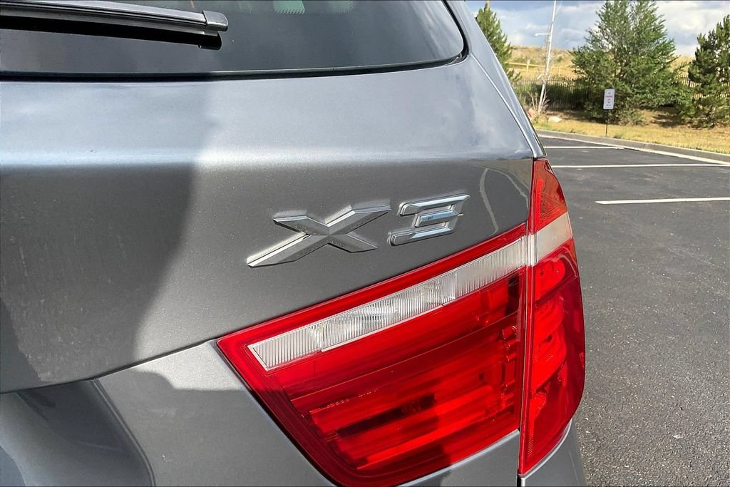 Used 2017 BMW X3 xDrive28i AWD/4WD image 24