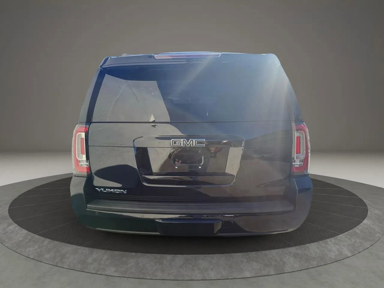 Used 2020 GMC Yukon SLT image 6