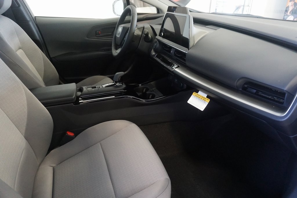 New 2026 Toyota Prius LE image 23