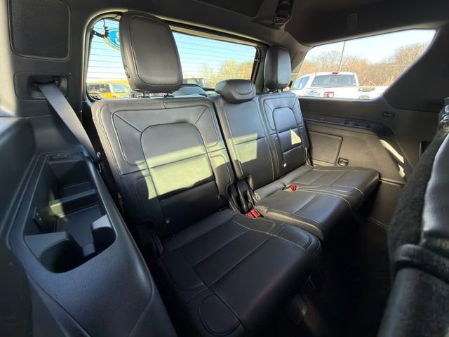 Used 2023 Lincoln Navigator Reserve image 11