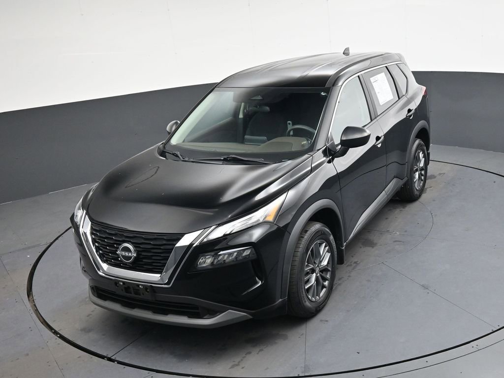 Used 2023 Nissan Rogue S image 31