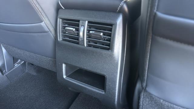 New 2026 Mitsubishi Outlander LE image 25