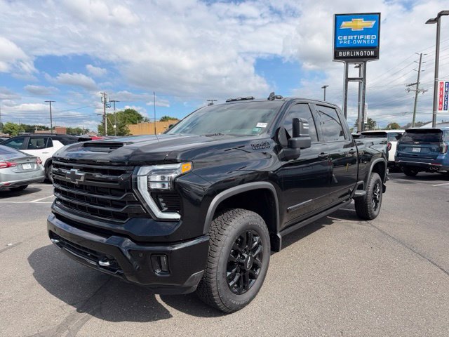 Certified 2026 Chevrolet Silverado 2500 High Country w/ High Country Premium Package AWD/4WD image 3