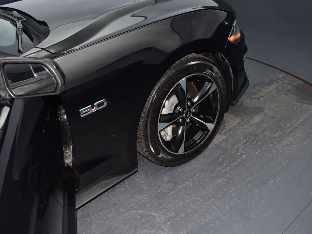 Used 2020 Ford Mustang GT w/ Enhanced Security Package image 15