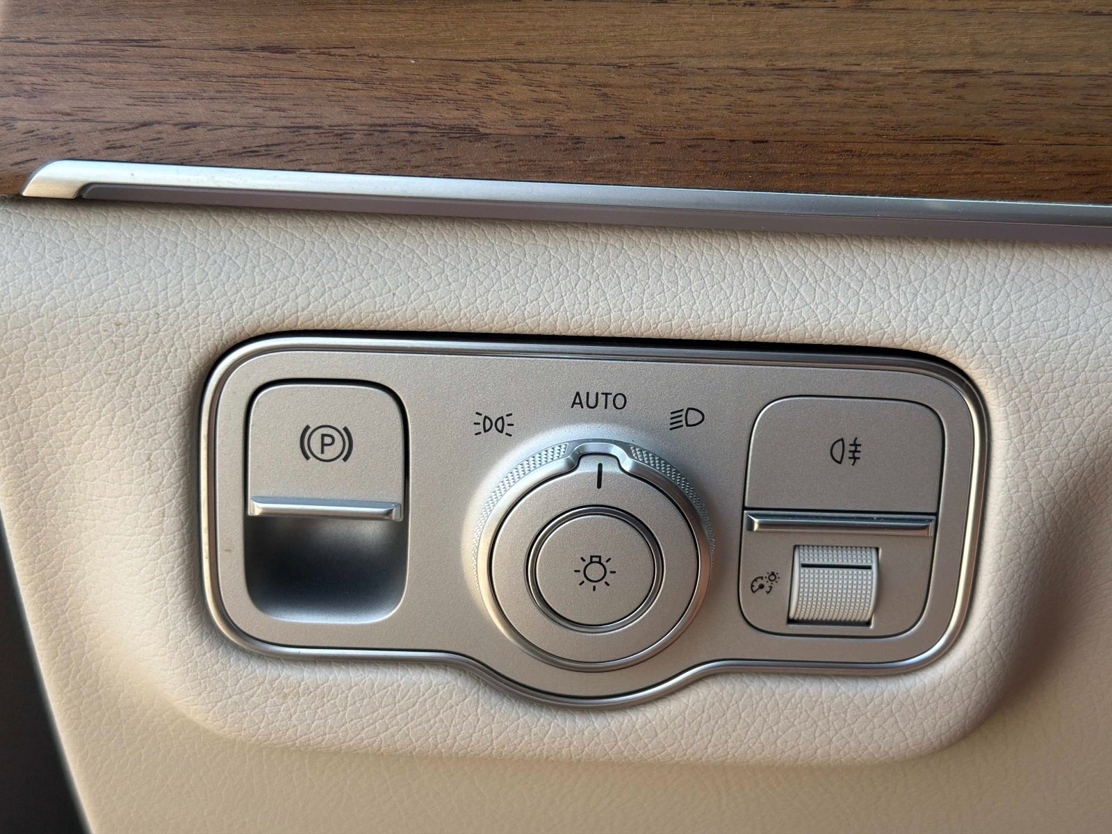 Used 2026 Mercedes-Benz GLE 450 4MATIC image 28