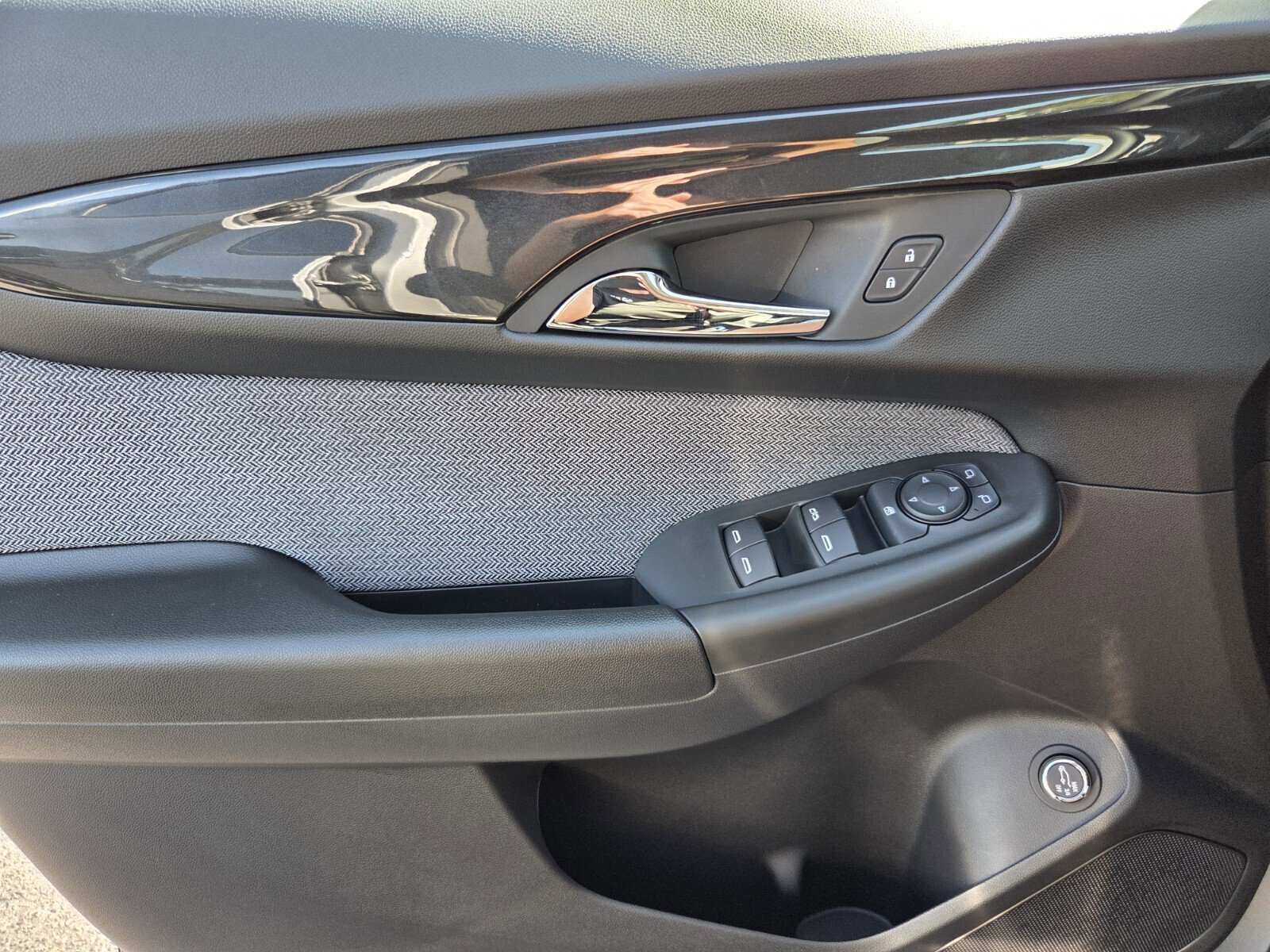 New 2026 Chevrolet TrailBlazer LT w/ Convenience Package FWD image 12