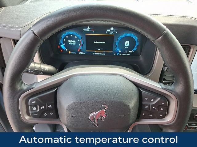 Used 2025 Ford Bronco Outer Banks AWD/4WD image 4