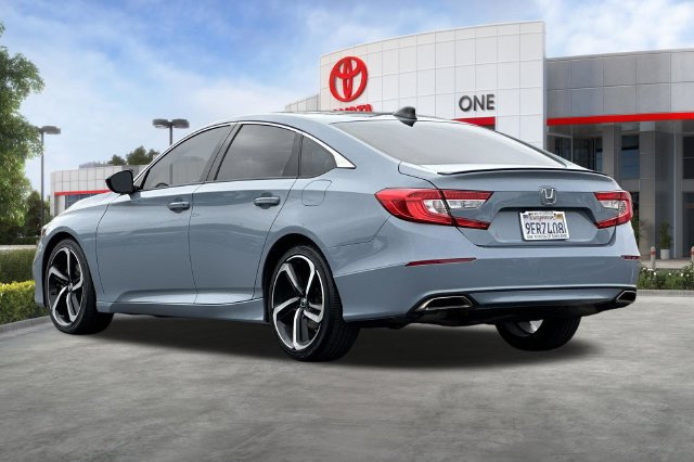 Used 2022 Honda Accord Sport image 6