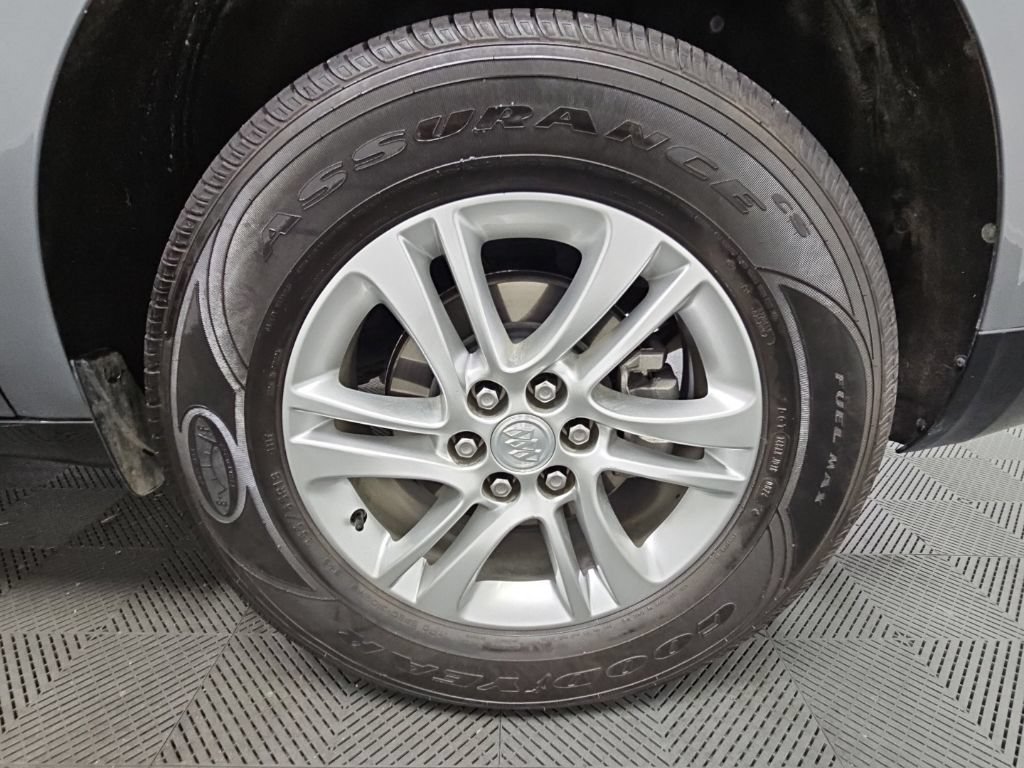 Used 2019 Buick Enclave Essence FWD image 41